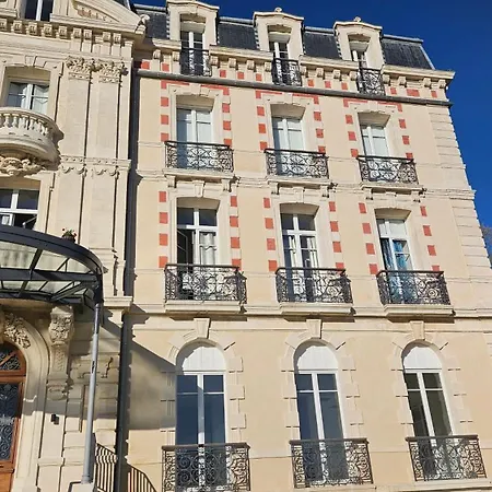 Homestay Res Belle Epoque D'hiver